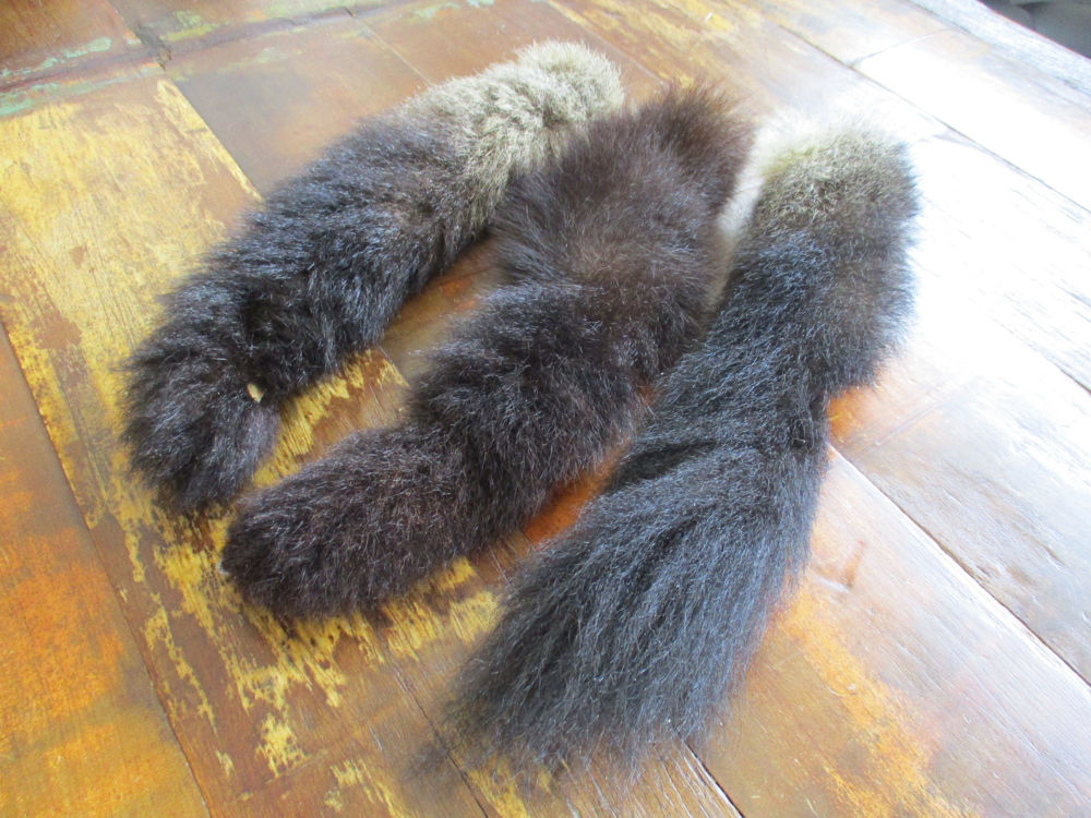 Picture of Possum Fur Tails