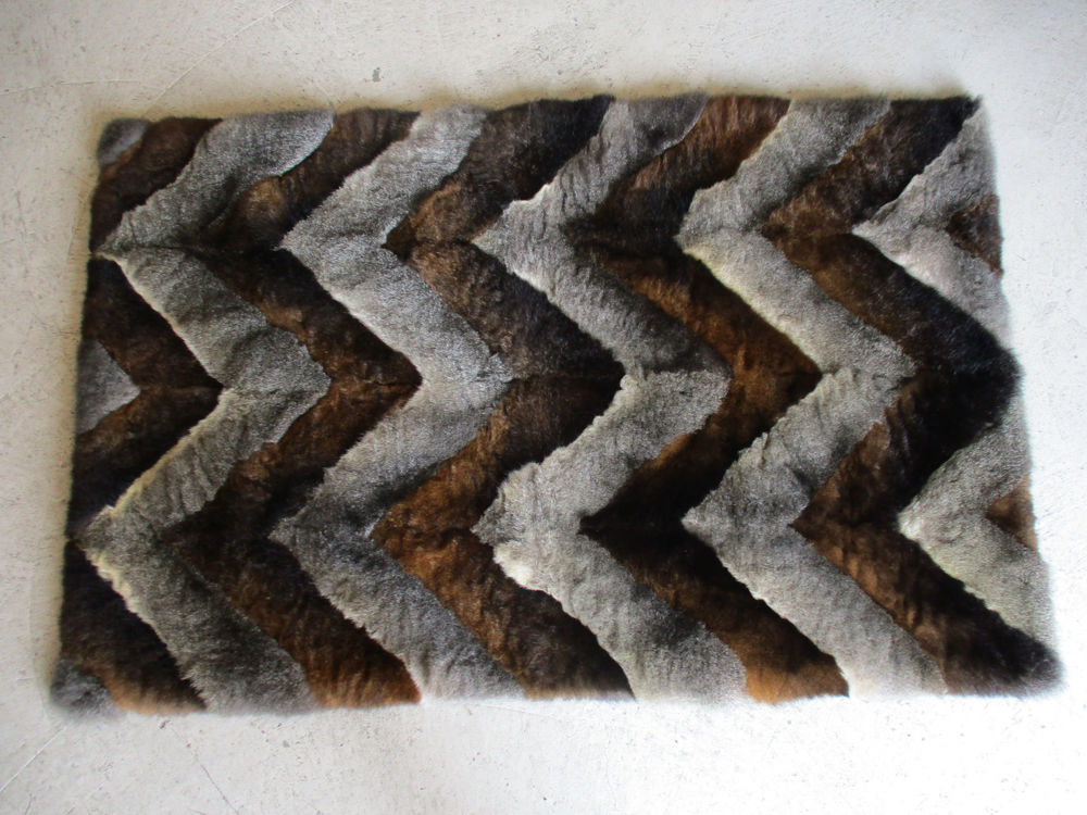 Picture of Herringbone Throw